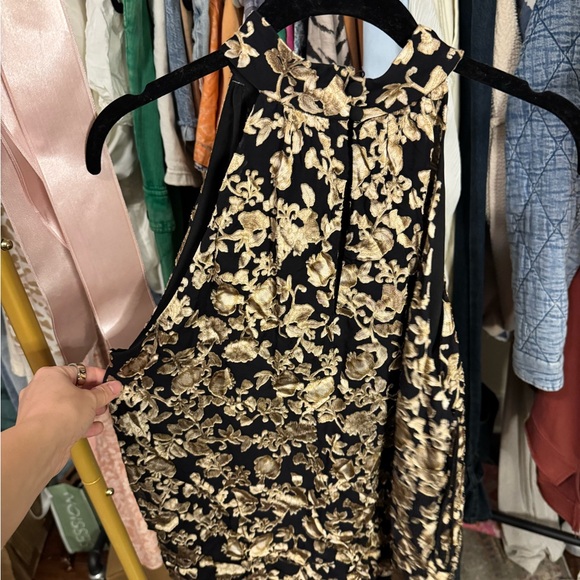 Alice + Olivia Tops - Alice + Olivia Black and Gold Floral Tank Top